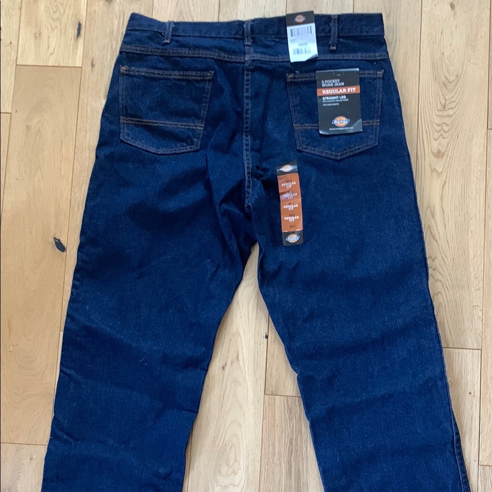 NWT Dickies Men's Regular Fit Blue Jeans 38x32 Dark blue wash Newtags Straight
